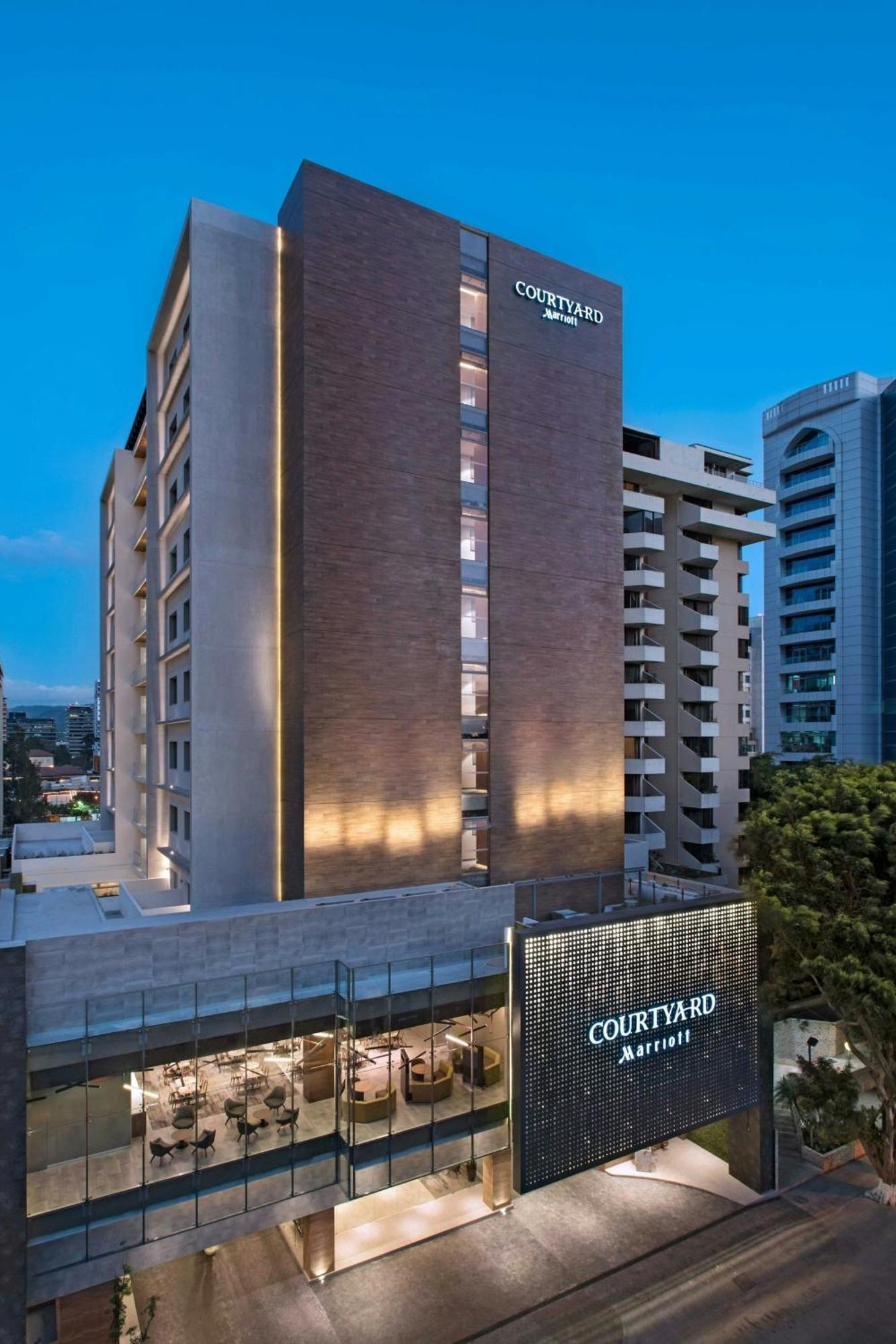 Courtyard By Marriott Città del Guatemala Esterno foto