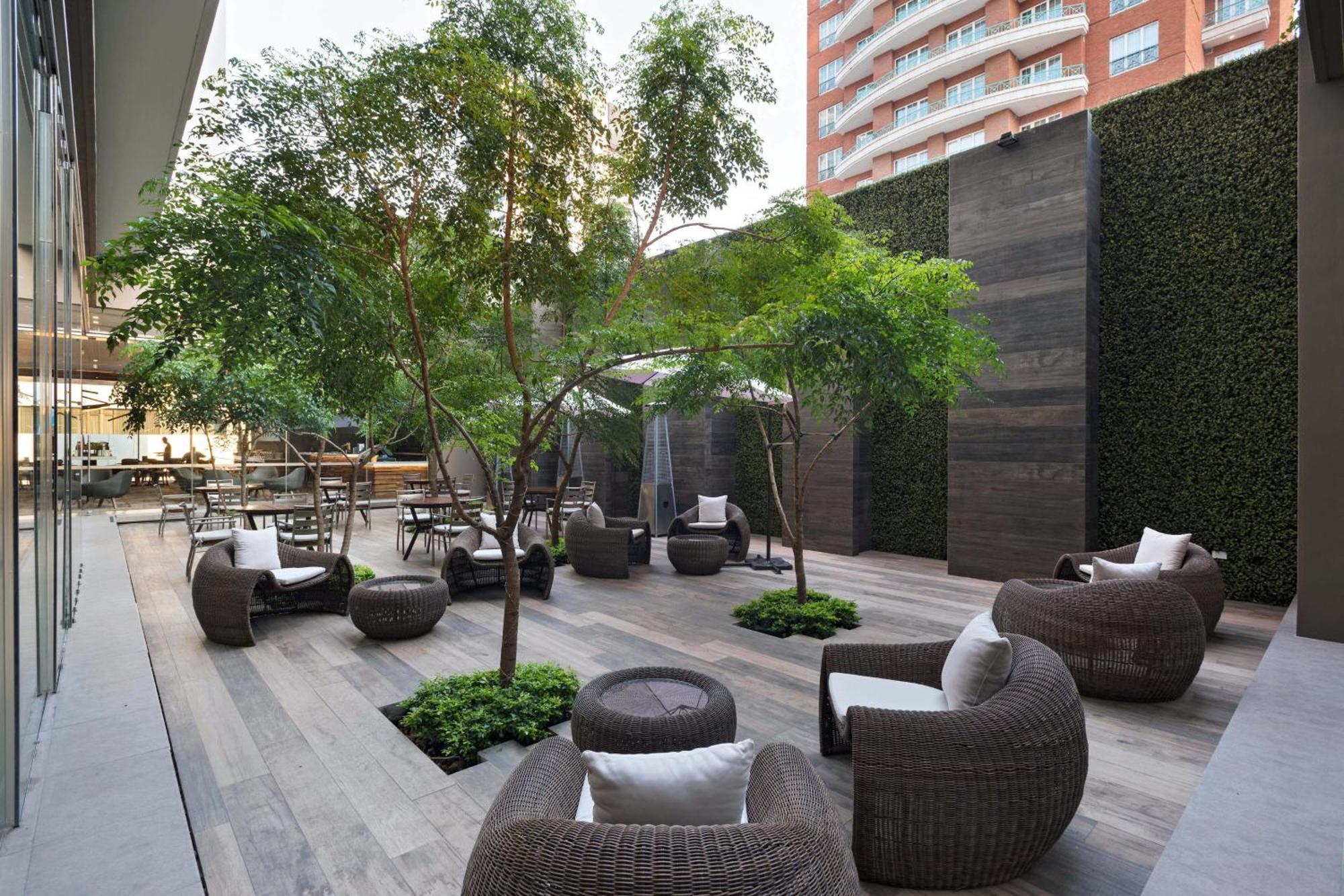 Courtyard By Marriott Città del Guatemala Esterno foto